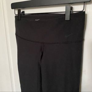 CLEAROUT‼️ nike dri-fit leggings